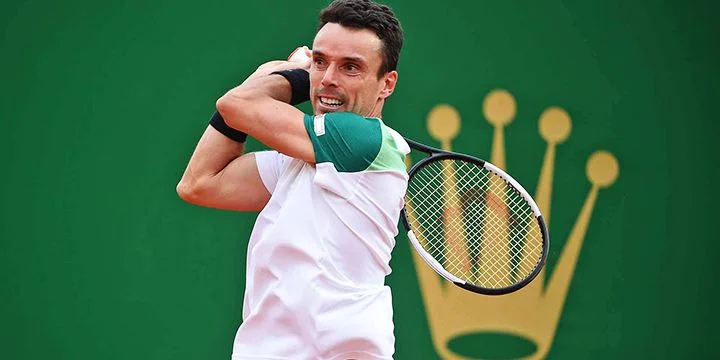 Роберто Баутиста - Филип Крайинович Роберто Баутиста - Филип Крайинович