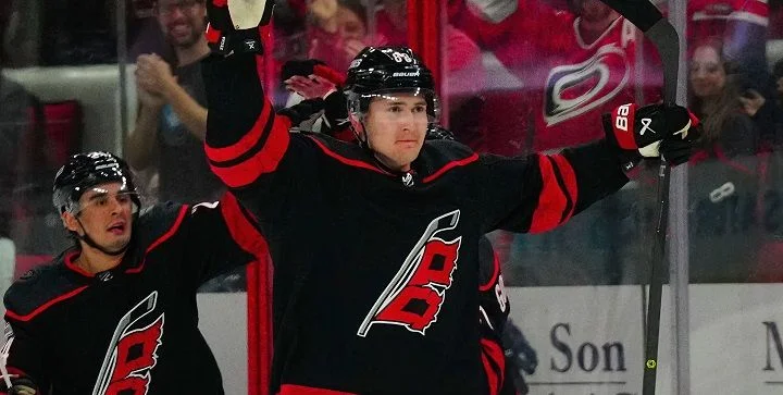 Каролина - Детройт