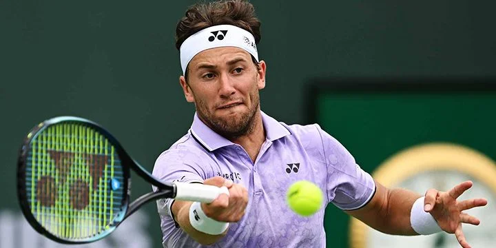 Ботик Ван де Зандшульп - Каспер Рууд