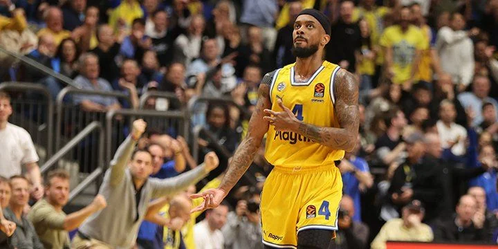 Маккаби Т-А - Реал М