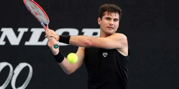 Роберто Карбальес-Баэна - Маркос Хирон Роберто Карбальес-Баэна - Маркос Хирон