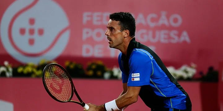 Бернабе Сапата Мираллес - Роберто Баутиста Бернабе Сапата Мираллес - Роберто Баутиста