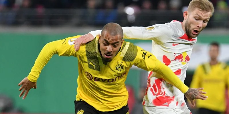 Боруссия Д - Айнтрахт Фр