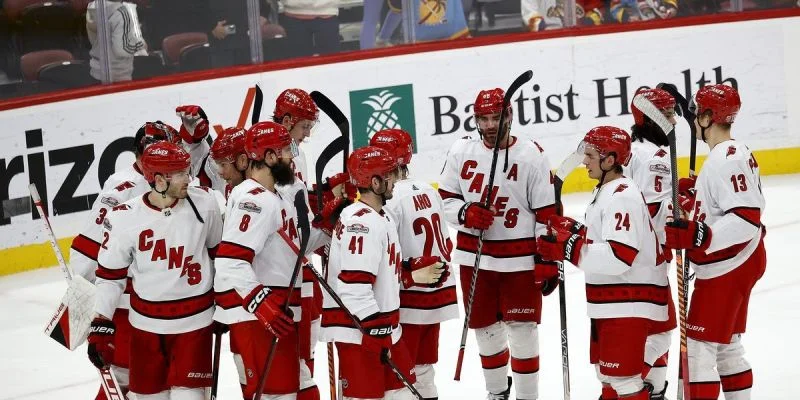 Айлендерс - Каролина Айлендерс - Каролина