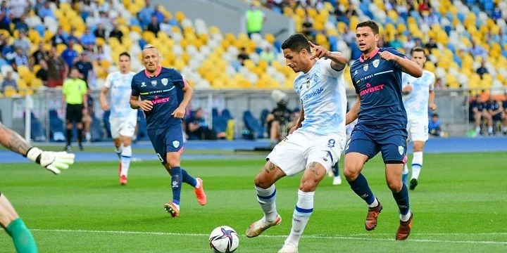 Металлист - Динамо Киев