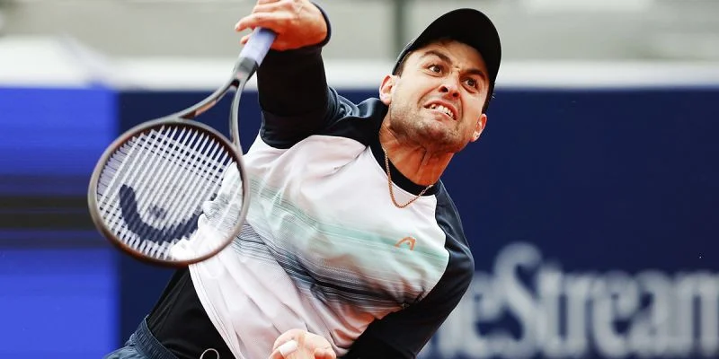 Аслан Карацев - Ботик Ван де Зандшульп Аслан Карацев - Ботик Ван де Зандшульп