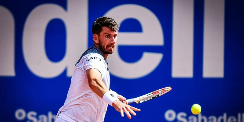 Есуке Ватануки - Кэмерон Норри Есуке Ватануки - Кэмерон Норри