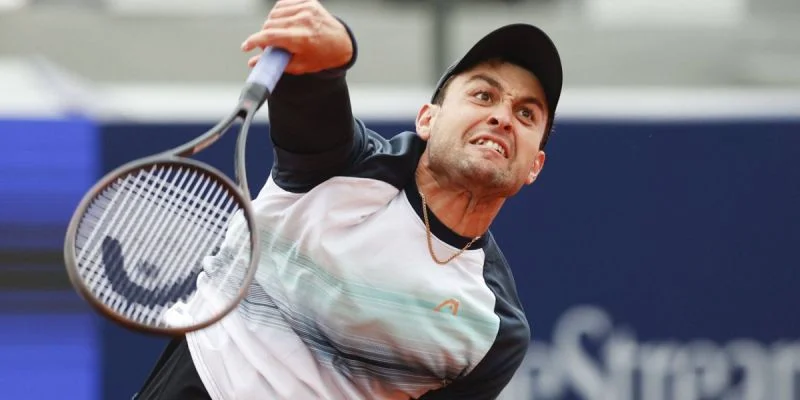 Алекс Де Минаур - Аслан Карацев Алекс Де Минаур - Аслан Карацев