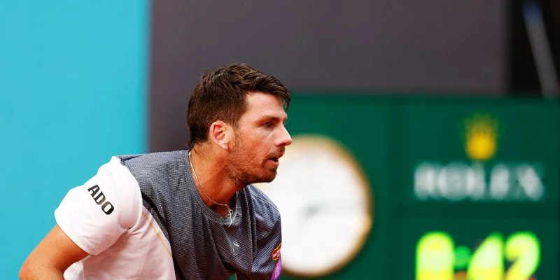 Чжичжэнь Чжан - Кэмерон Норри Чжичжэнь Чжан - Кэмерон Норри