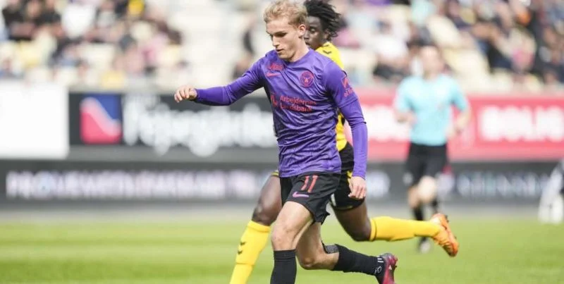 Мидтьюлланн - Силькеборг Мидтьюлланн - Силькеборг