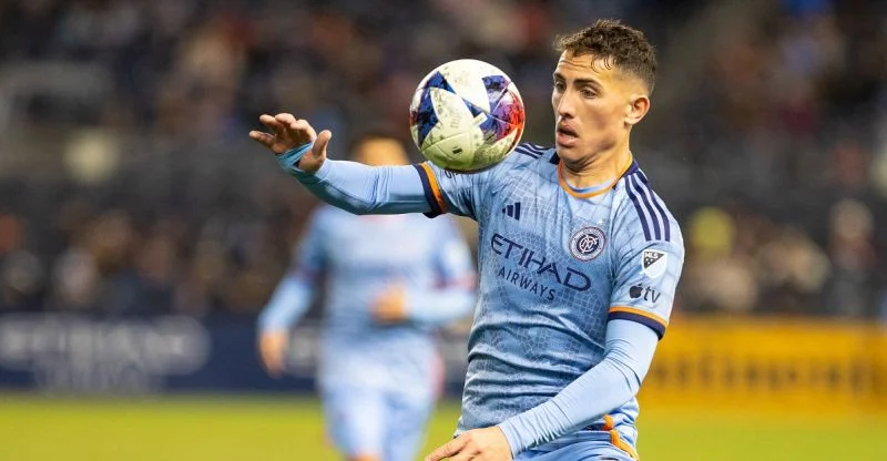 Шарлотт - Нью-Йорк Сити