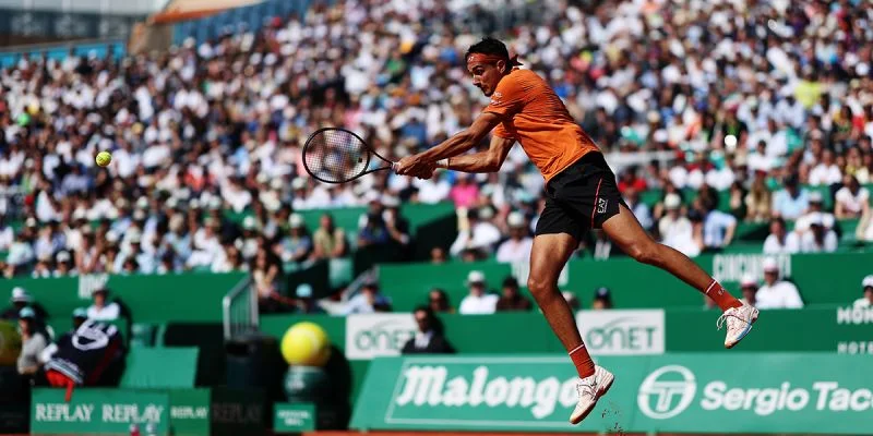 Лоренцо Сонего - Жереми Шарди