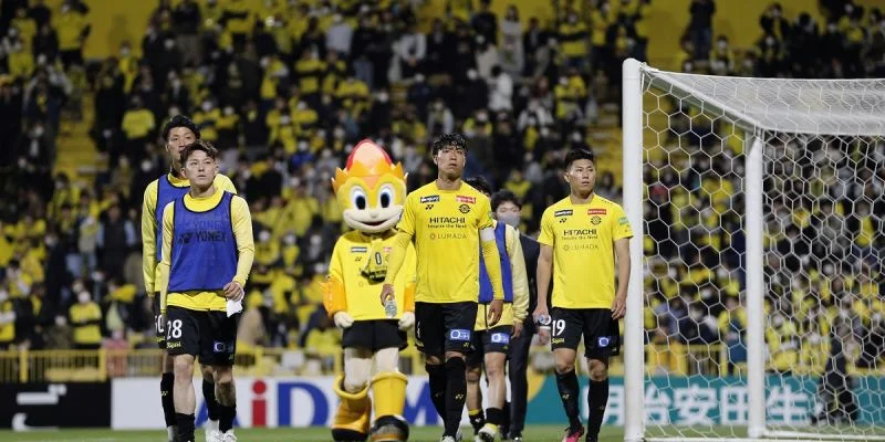 Касива Рейсол - Йокогама Касива Рейсол - Йокогама