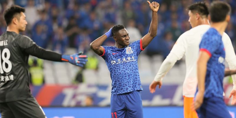 шанхай шеньхуа тренеры. шанхай шэньхуа - шанхай порт. шанхай шэньхуа матчи. шанхай шэньхуа матчи. фк шанхай шэньхуа эмблема.