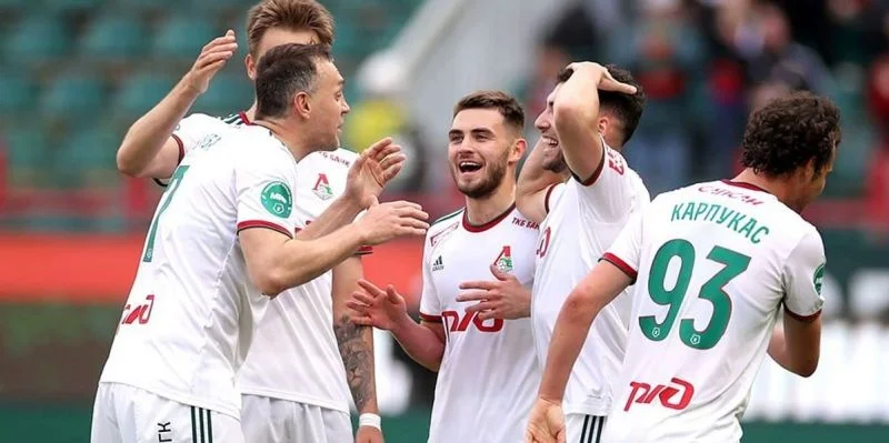 Крылья Советов - Локомотив