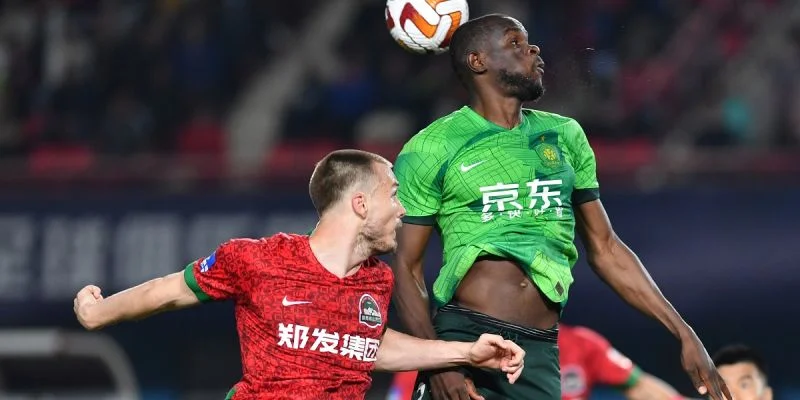 Бэйцзин Гоань - Наньтун Чжиюнь