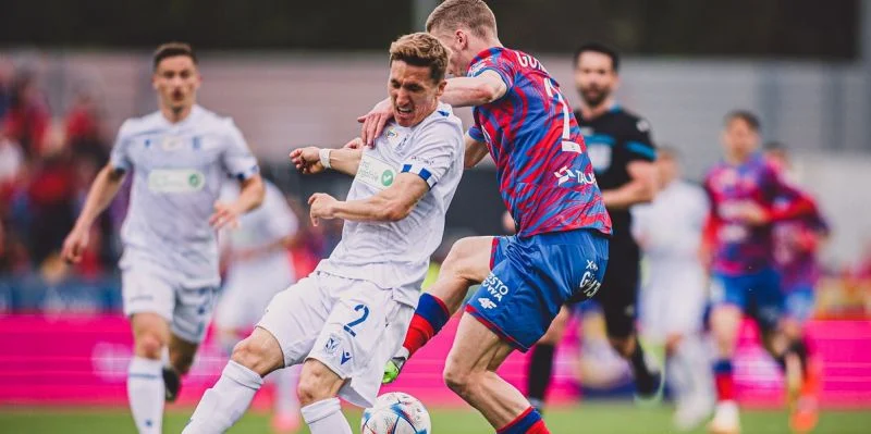 Корона - Лех