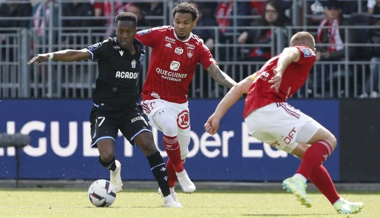 Брест - Клермон Брест - Клермон