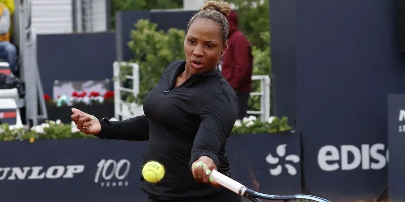 Жасмине Паолини - Тейлор Таунсенд