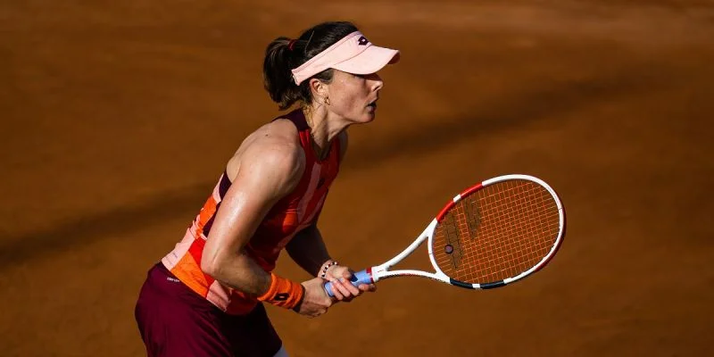 Виктория Томова - Ализе Корне