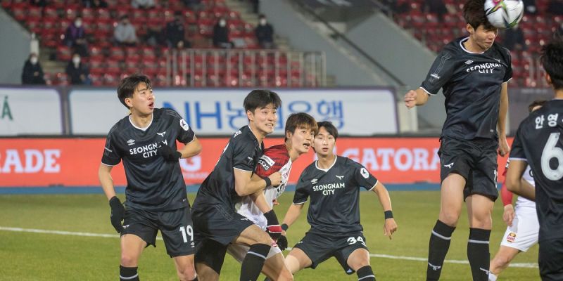 «Соннам» – «Пхохан Стилерс»: прогноз на матч Кубка Южной Кореи