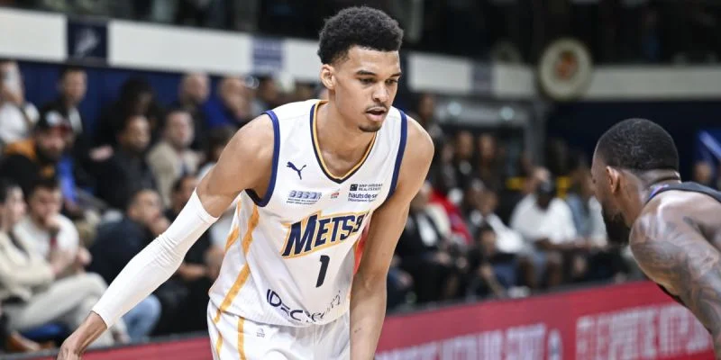 Леваллуа Метрополитан - Шоле Леваллуа Метрополитан - Шоле