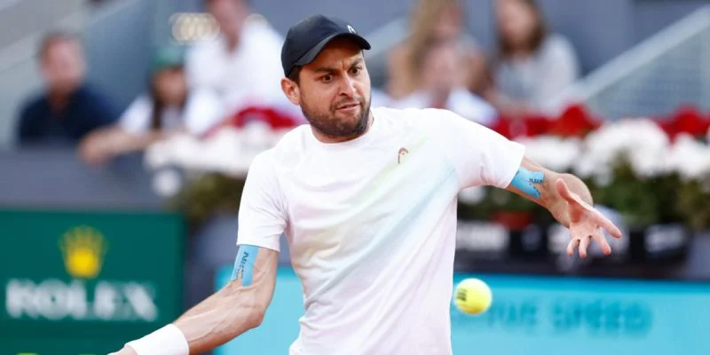 Аслан Карацев - Николас Морено Аслан Карацев - Николас Морено