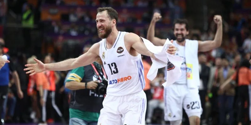 Реал М - Гран Канария Реал М - Гран Канария