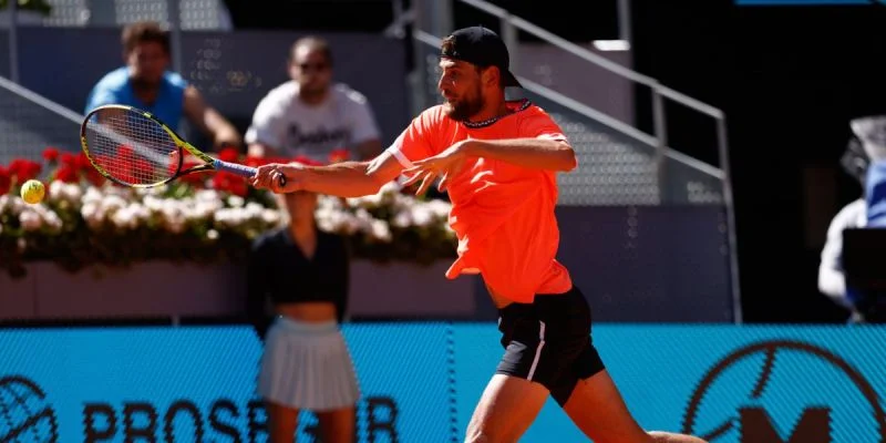 Себастьян Офнер - Максим Кресси