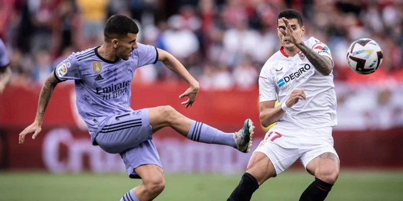 Севилья - Рома