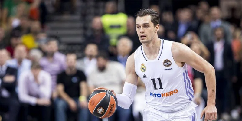 Реал М - Ховентут Реал М - Ховентут