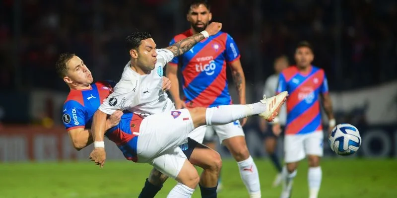 Серро портеньо фк лого. Серро портеньо 2 мая. Серро портеньо 2 мая. Sero porteno sostav. Алексис дуарте.