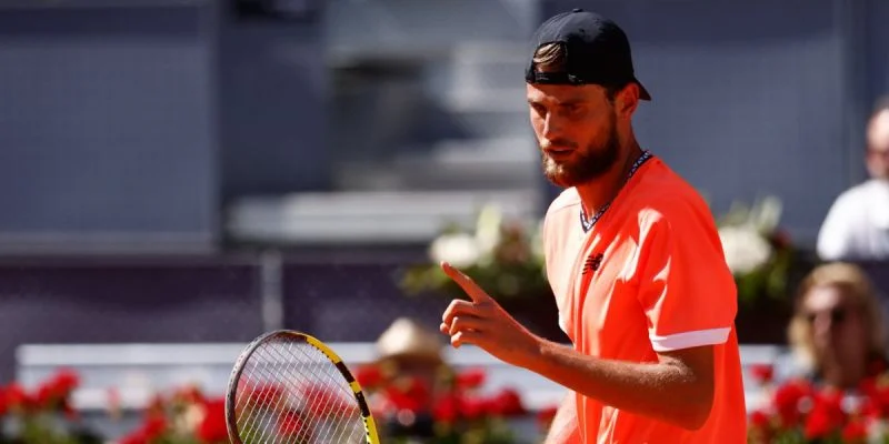 Марк-Андре Хюслер - Максим Кресси