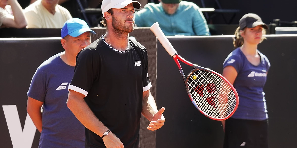 Бенджамин Бонзи - Томми Пол