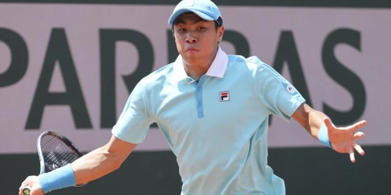 Эмиль Руусувори - Брендон Накашима