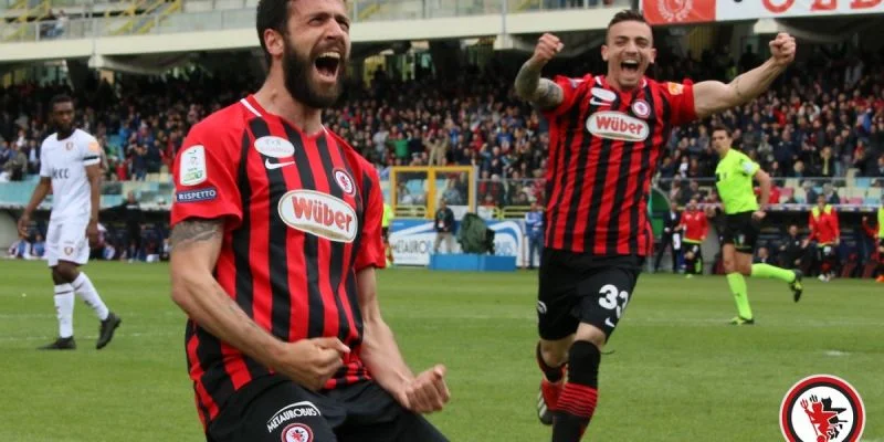 Фоджа - Лекко