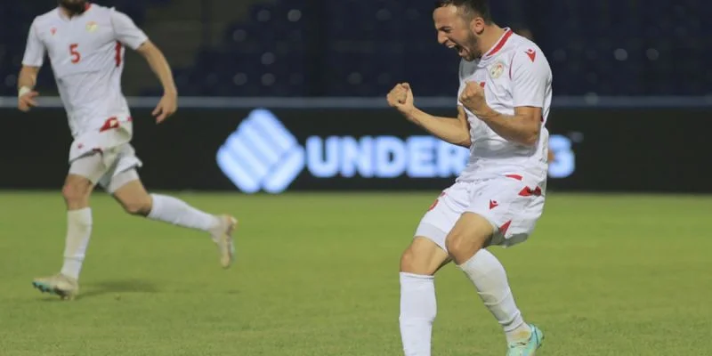 Туркменистан - Узбекистан