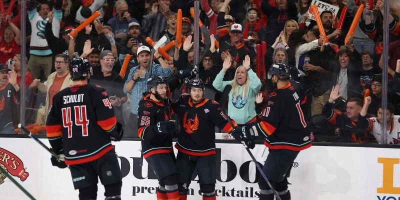 Коачелла Вэлли Файрбердс - Херши Беарс Коачелла Вэлли Файрбердс - Херши Беарс