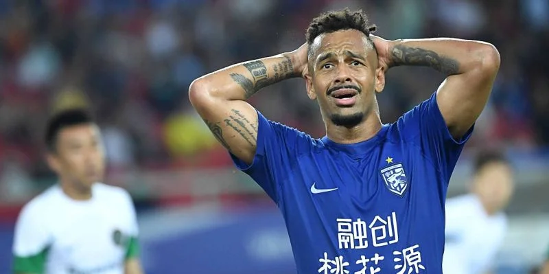 Цзянси - Ухань Три Таунс