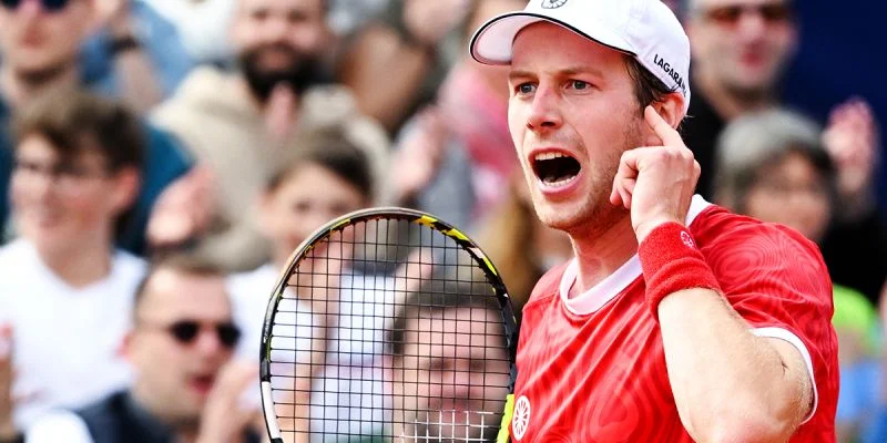 Ботик Ван де Зандшульп - Максим Кресси Ботик Ван де Зандшульп - Максим Кресси