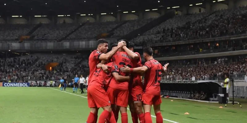 Либертад - Атлетико Минейро