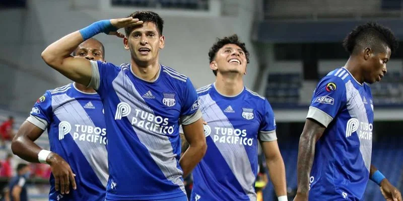 Эмелек - Данубио Эмелек - Данубио