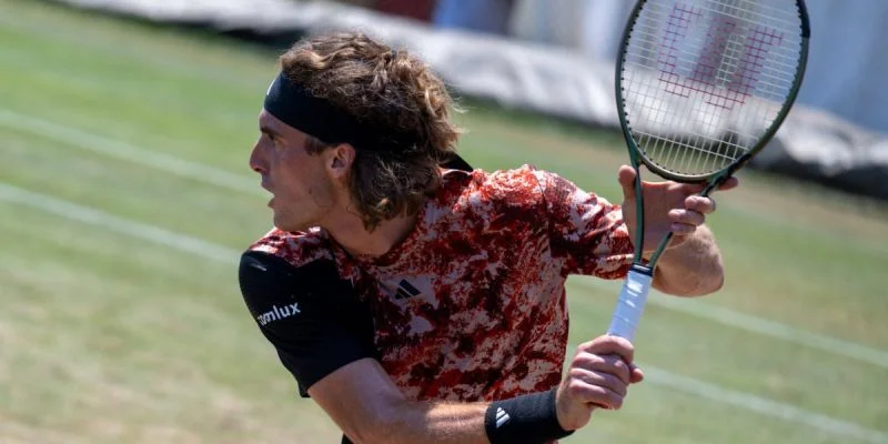 Стефанос Циципас - Янник Ханфманн