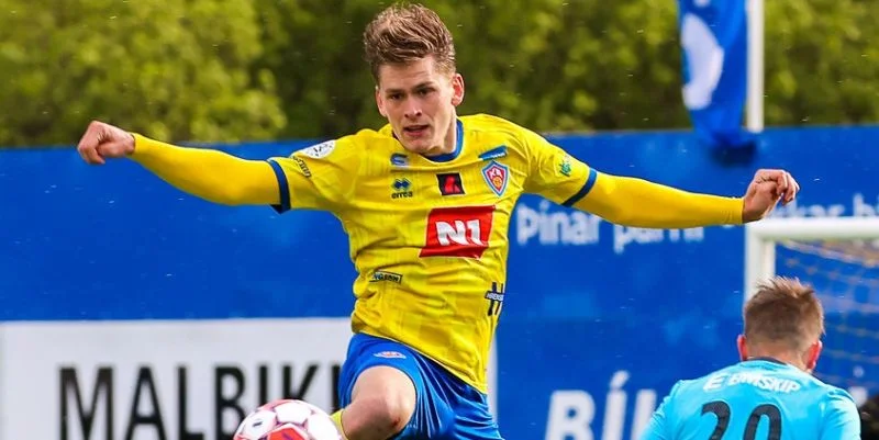 Вестманнаэйяр - Акурейри