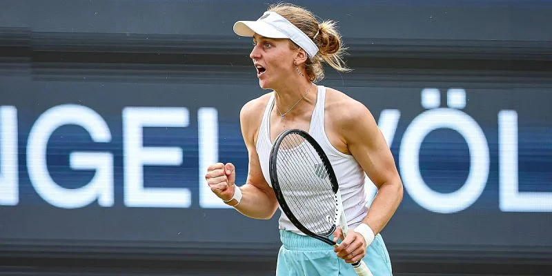 Катерина Синякова - Людмила Самсонова