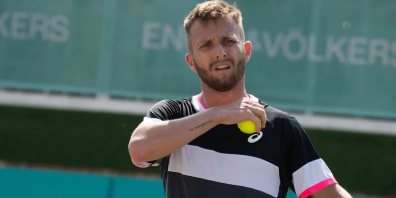 Адриан Маннарино - Корентен Муте