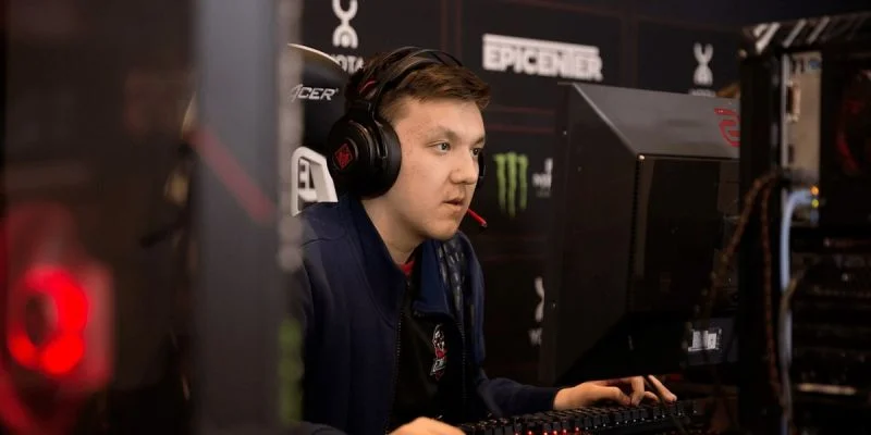 Quest Esports - nouns Quest Esports - nouns
