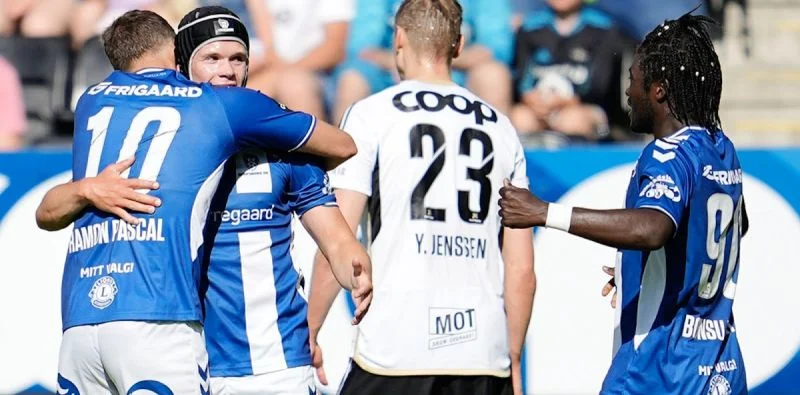 Сарпсборг 08 - Саннефьорд Сарпсборг 08 - Саннефьорд