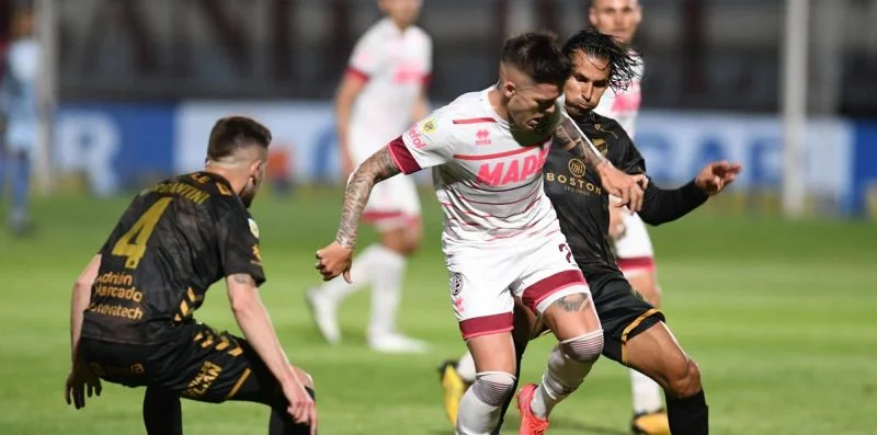 Ланус - Велес Сарсфилд Ланус - Велес Сарсфилд