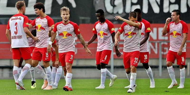 Зальцбург - Легия Зальцбург - Легия